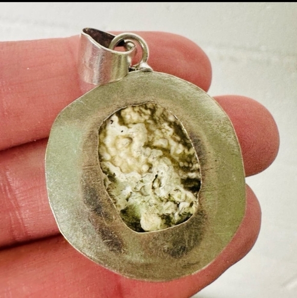 Sterling Silver Abalone Shell Pendant Necklace - Picture 5 of 10